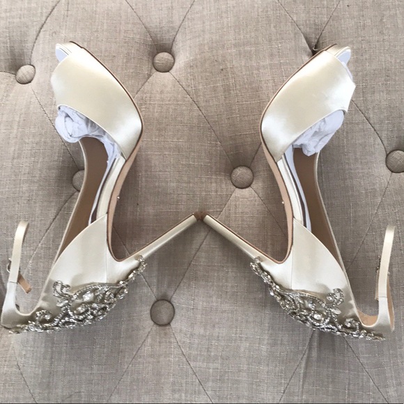 Badgley Mischka Shoes - Badgley Mischka Embellished peep toe sandals